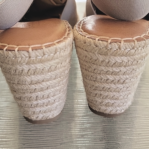 🍃 Kenneth Cole Gentle Souls Signature sandals 10M - Picture 5 of 10